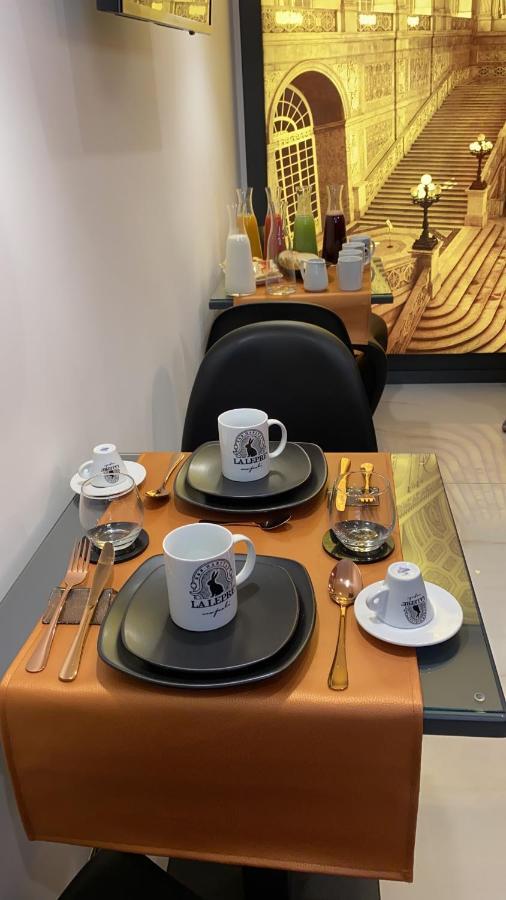 Couette-café La Lepre 2*